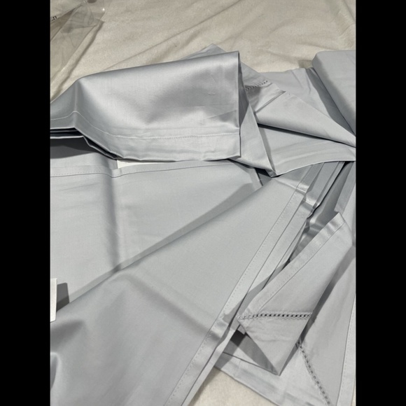 NIB [ Queen ] for Hudson Park 600TC Cotton Flat Sheet‎ in Cloud - Picture 8 of 12